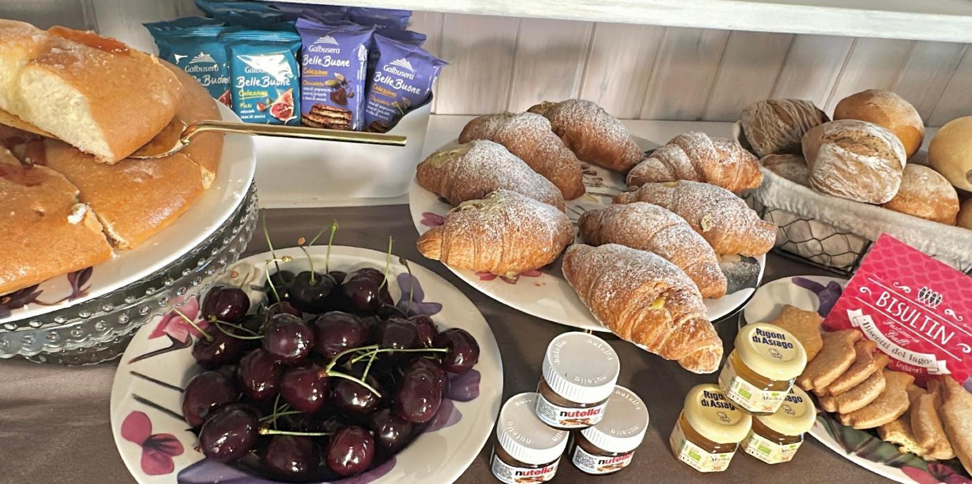 B&B La Dolce Casa Lago Di Como Cremia エクステリア 写真